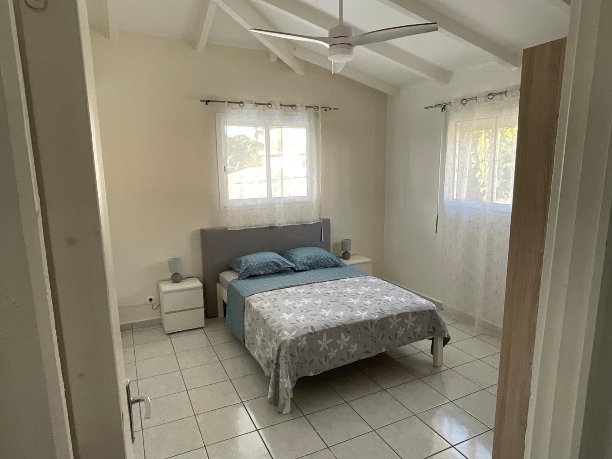 Location Les Flamboyants Appartement Sainte-Anne  Buitenkant foto